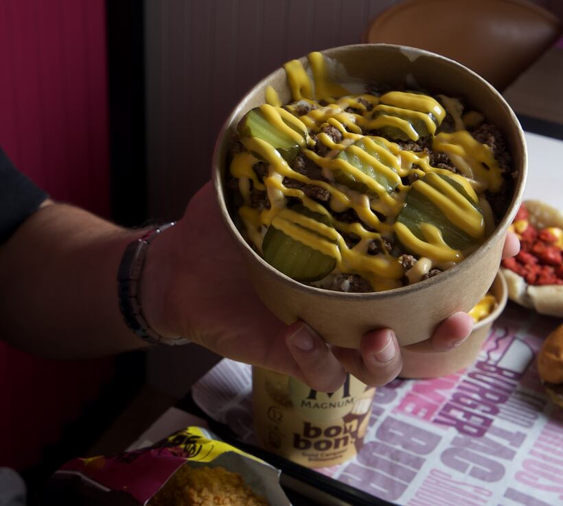Bowl bœuf smashé pickles cheddar